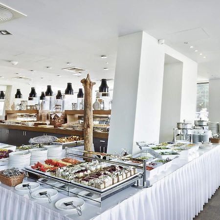 Vacationclub - Seaside Apartament 516 Колобжег Екстериор снимка